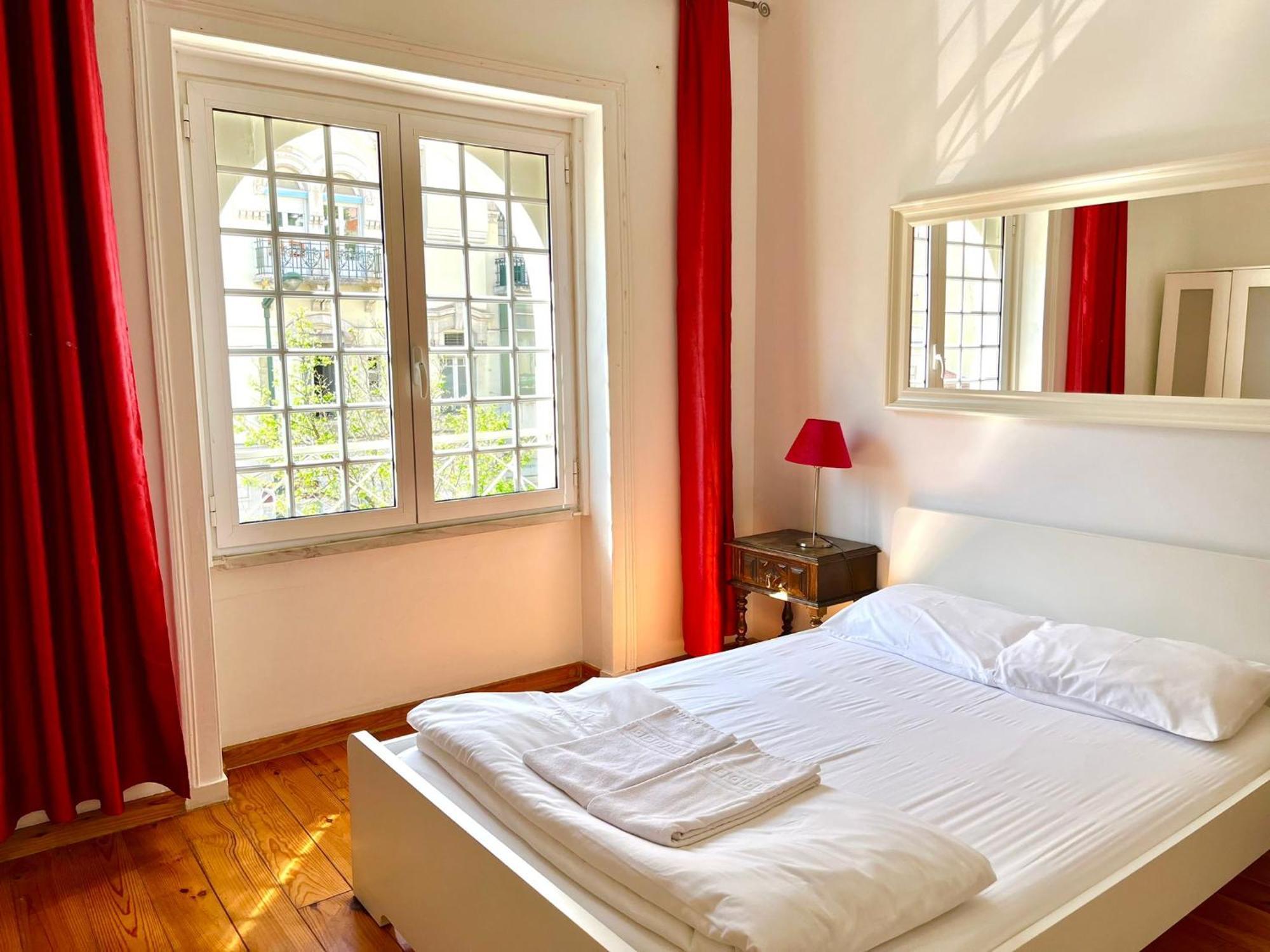 With Terrasse - 3 Bedroom, 3 Bathroom Triplex Lisboa Exteriér fotografie